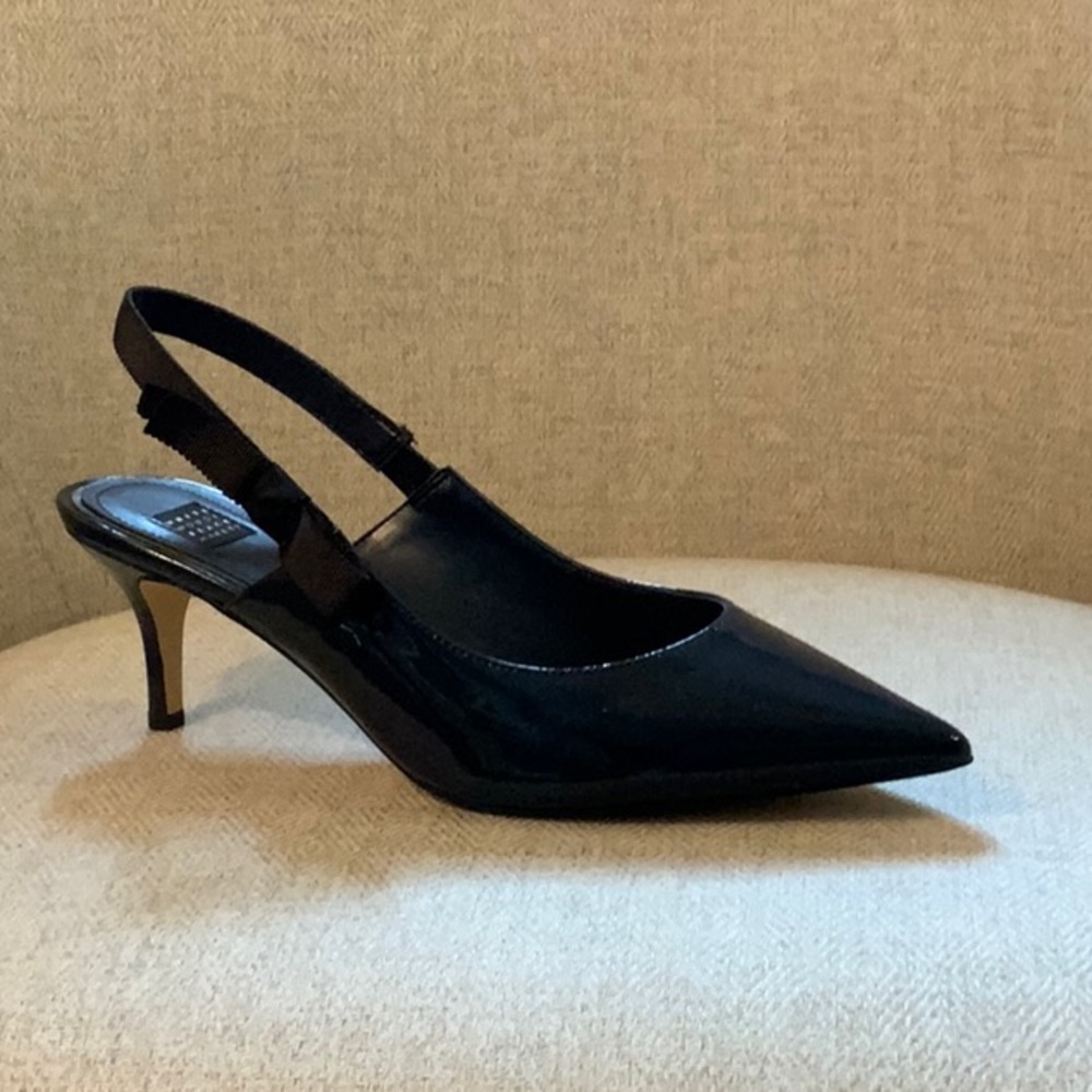 White House Black Market Pumps